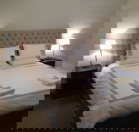 Aston House - Accommodation Gold Coast