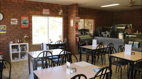 Mataranka Roadhouse And Cabins - Accommodation Gold Coast 2