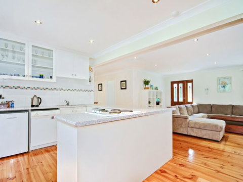 Century 21 SouthCoast: Moana Blue - Accommodation Gold Coast 1