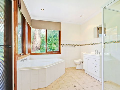 Century 21 SouthCoast: Moana Blue - Accommodation Gold Coast 6