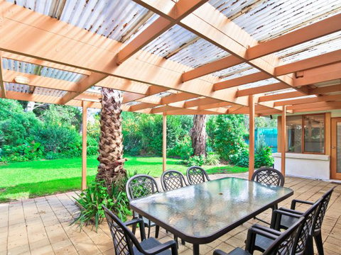 Century 21 SouthCoast: Moana Blue - Accommodation Gold Coast 7