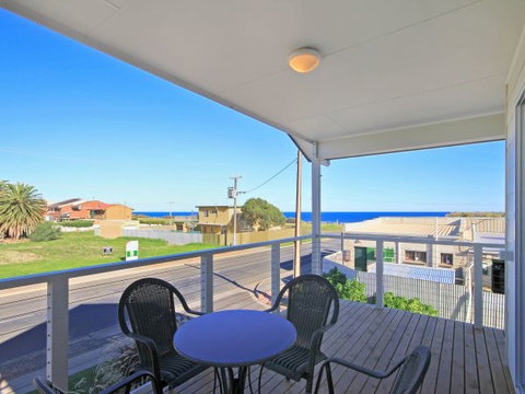 Century 21 SouthCoast: Moana Blue - Accommodation Gold Coast 8