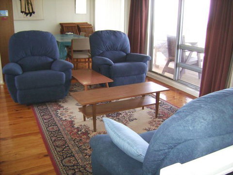 Century 21 SouthCoast: Moana Blue - Accommodation Gold Coast 19