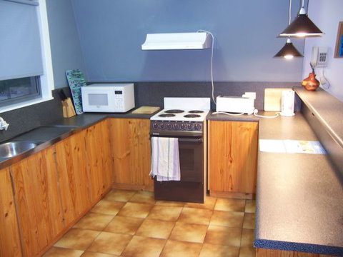 Century 21 SouthCoast: Moana Blue - Accommodation Gold Coast 36