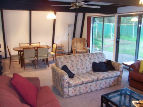 Century 21 SouthCoast: Moana Blue - Accommodation Gold Coast 39