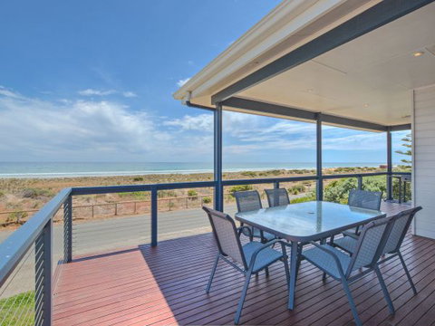 Century 21 SouthCoast: Moana Blue - Accommodation Gold Coast 42