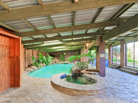 Century 21 SouthCoast: Moana Blue - Accommodation Gold Coast 59