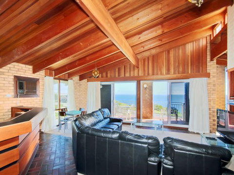 Century 21 SouthCoast: Moana Blue - Accommodation Gold Coast 61