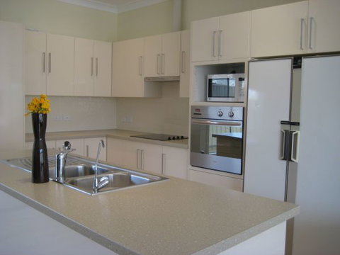 Century 21 SouthCoast: Moana Blue - Accommodation Gold Coast 64