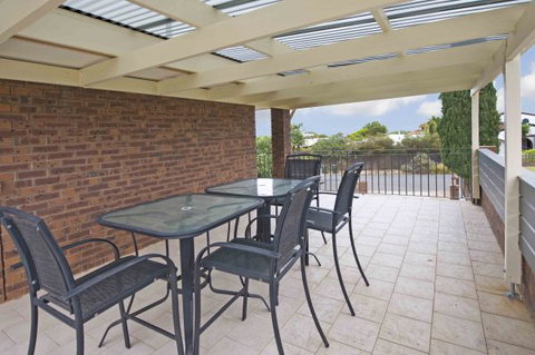 Century 21 SouthCoast: Moana Blue - Accommodation Gold Coast 79