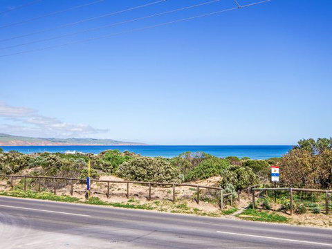 Century 21 SouthCoast: Moana Blue - Accommodation Gold Coast 88