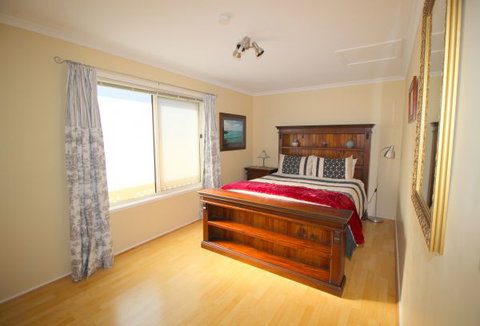 Christies Cottage For Holidays And Relocations. - Accommodation Gold Coast 20