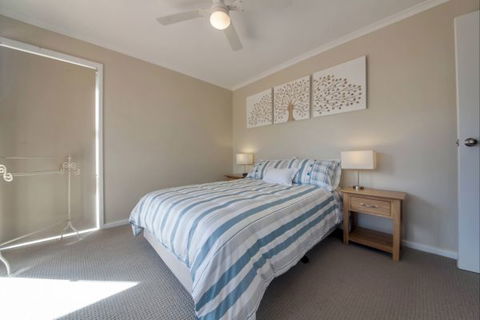 Moy At Nelson Bay - Accommodation Gold Coast 5