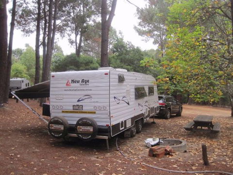 Wolfe Creek Crater Camp At Wolfe Creek Crater National Park - Gold Coast 4U 1