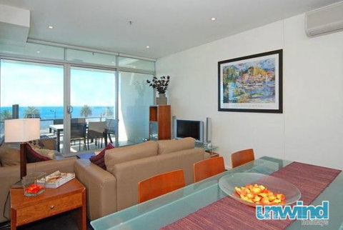 Unwind At Coast On Newell - Accommodation Gold Coast 2