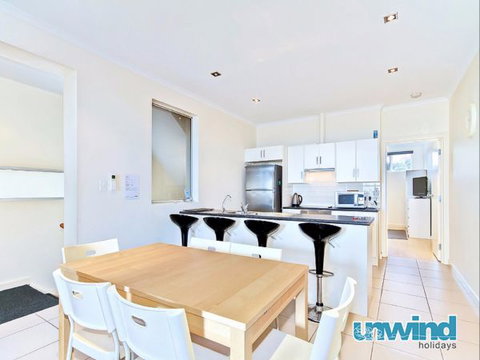 Unwind At Coast On Newell - Accommodation Gold Coast 10