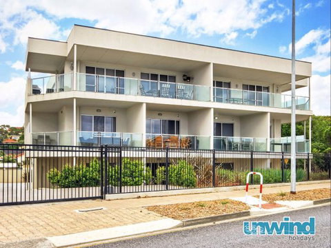 Unwind At Coast On Newell - Accommodation Gold Coast 11