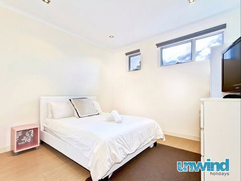 Unwind At Coast On Newell - Accommodation Gold Coast 14