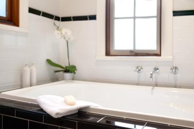 Oak Tree Lodge - Accommodation Gold Coast 3