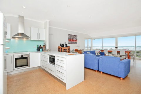 Willows - Accommodation Gold Coast 1