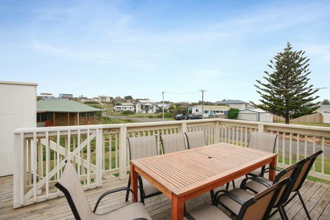 Willows - Accommodation Gold Coast 5