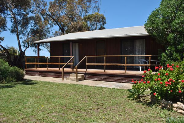 Clinton ACT Accommodation Gold Coast