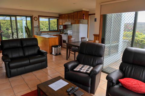 Johanna Bluegum Holiday Cabins - Accommodation Gold Coast 2