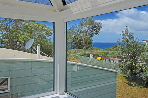The Boathouse - Accommodation Gold Coast 3
