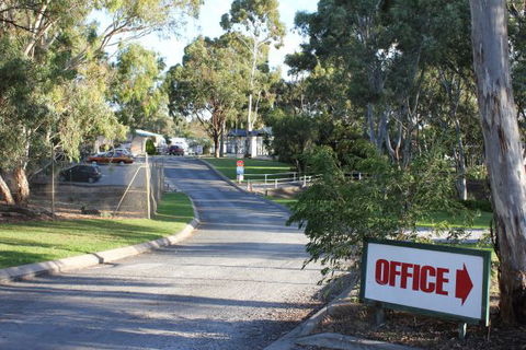 Woodcroft Park - Accommodation Gold Coast 0