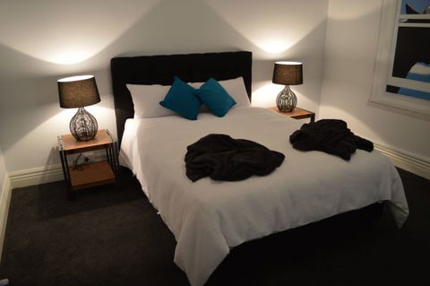 Two Cow Cottage Bed And Breakfast - Accommodation Gold Coast 2