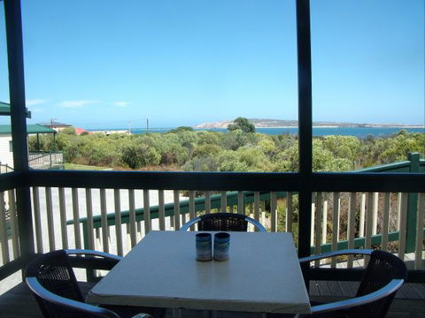 Elliston Waterloo Bay Tourist Park - Accommodation Gold Coast 0