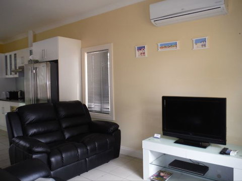 The Shack - Accommodation Gold Coast 1