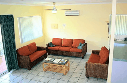 Cable Beachside Villas - Gold Coast 4U 4