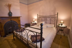 Florennes Heritage Cottage - Accommodation Gold Coast 5