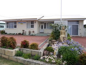 Mermaid Lodge - Accommodation Gold Coast 1
