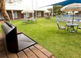 Carn Court Holiday Apartments - Accommodation Gold Coast 3