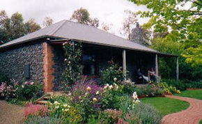 Rosewood Cottage - Accommodation Gold Coast 0