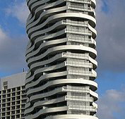 The Wave - Accommodation Gold Coast