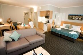 Manly Marina Cove Motel - Accommodation Gold Coast 3