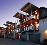 Quarterdecks Harbour Retreat - Accommodation Gold Coast