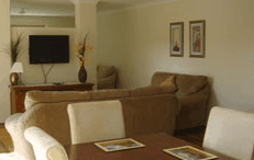 Seville House - Accommodation Gold Coast 3