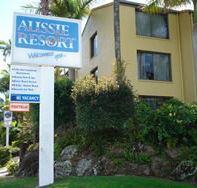 Aussie Resort Burleigh - Accommodation Gold Coast