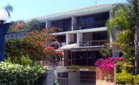 Burleigh Palms Holiday Apartments - Accommodation Gold Coast 3