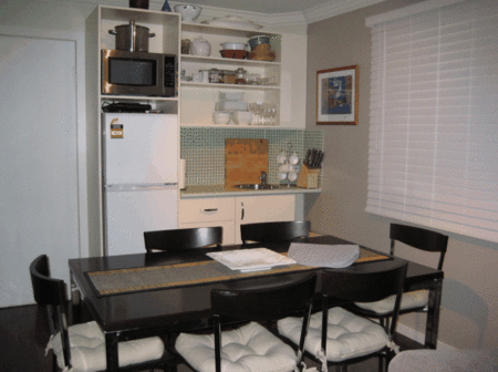 Pinnacle View Apartments - Accommodation Gold Coast 3