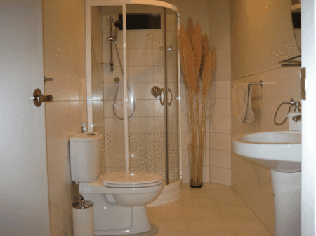 Pinnacle View Apartments - Accommodation Gold Coast 4