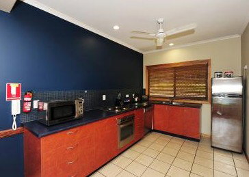 Portside Executive Apartments - Accommodation Gold Coast 3