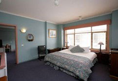Man From Snowy River Hotel - Accommodation Gold Coast 1