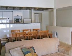 The Stables Resort - Accommodation Gold Coast 2