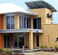 Strath Motel - Accommodation Gold Coast