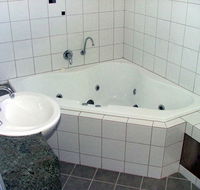 Tasman Beachside Apartments - Accommodation Gold Coast